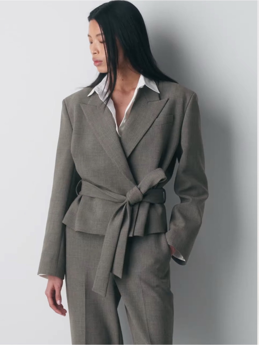 Babaton Gray Tailored Cropped Blazer Size XS